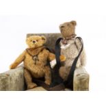 Two teddy bear hand bags, a Barron Bears limited edition Barron Purse Bear 2 of 5 with card tag, and