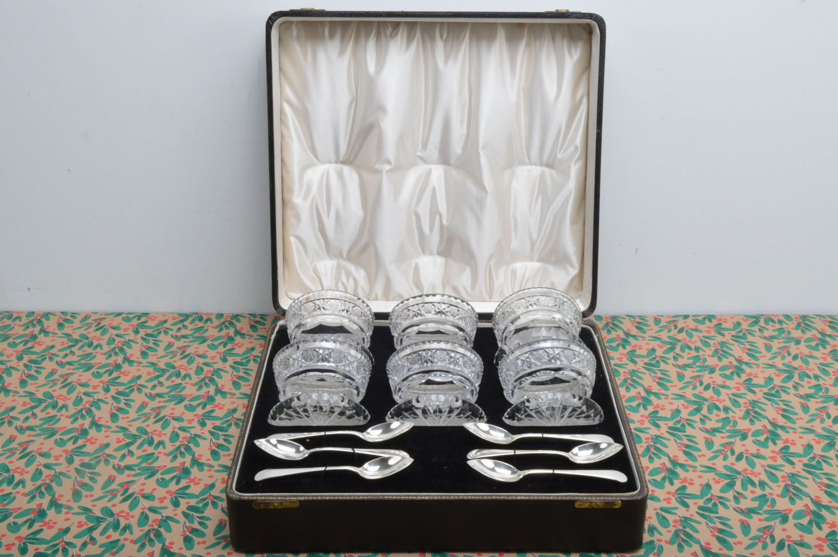 A lovely set of six cut glass sorbet footed bowls, in fitted black box, with a set of six silver