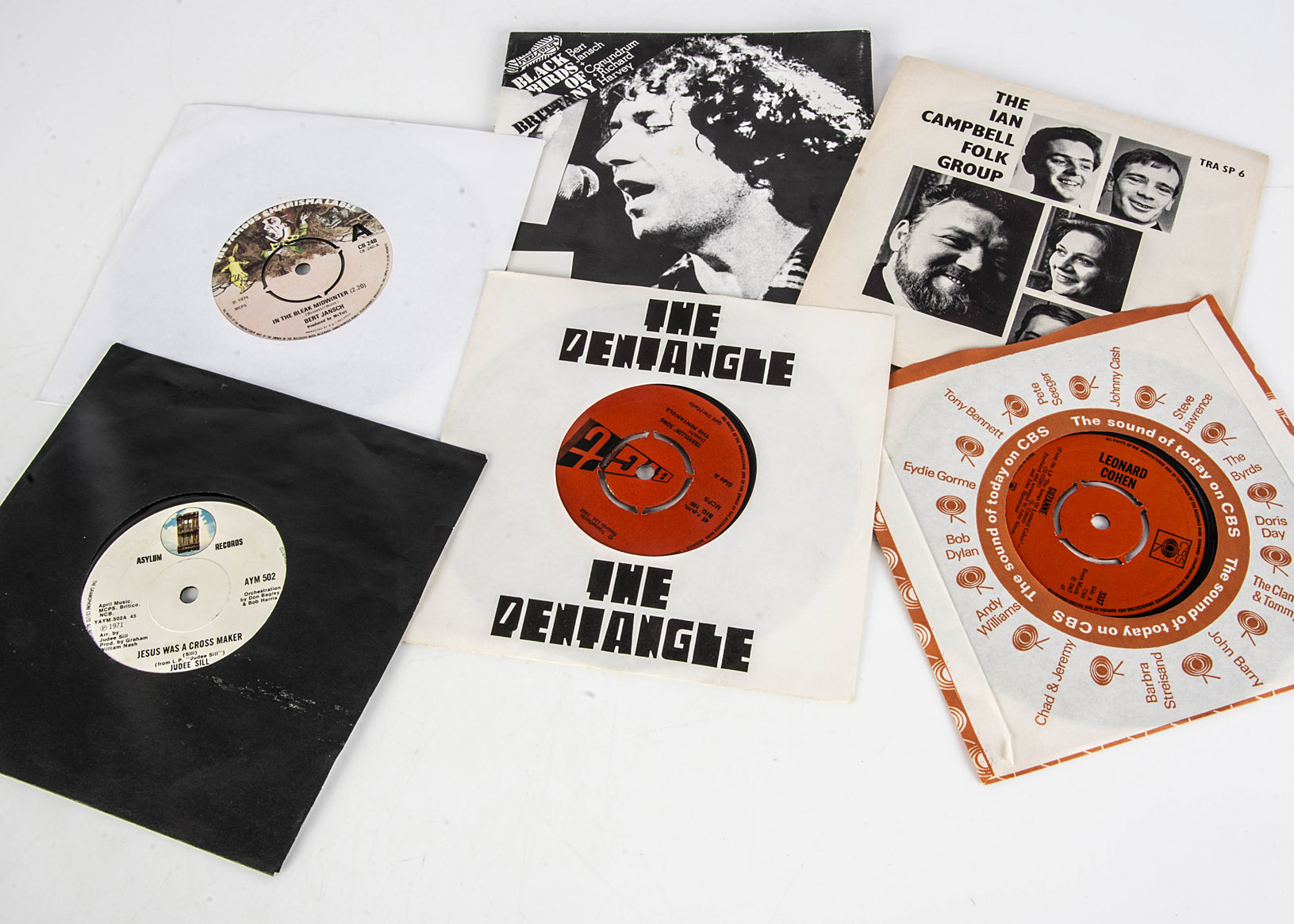7" Singles / EPs, approximately one hundred singles and EPs of mainly Folk, Rock and Pop with