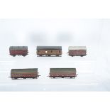 Slater's and other 00 Gauge kitbuilt LMS maroon 6-wheel Coaches and Horsebox, Slater's Lav Third,