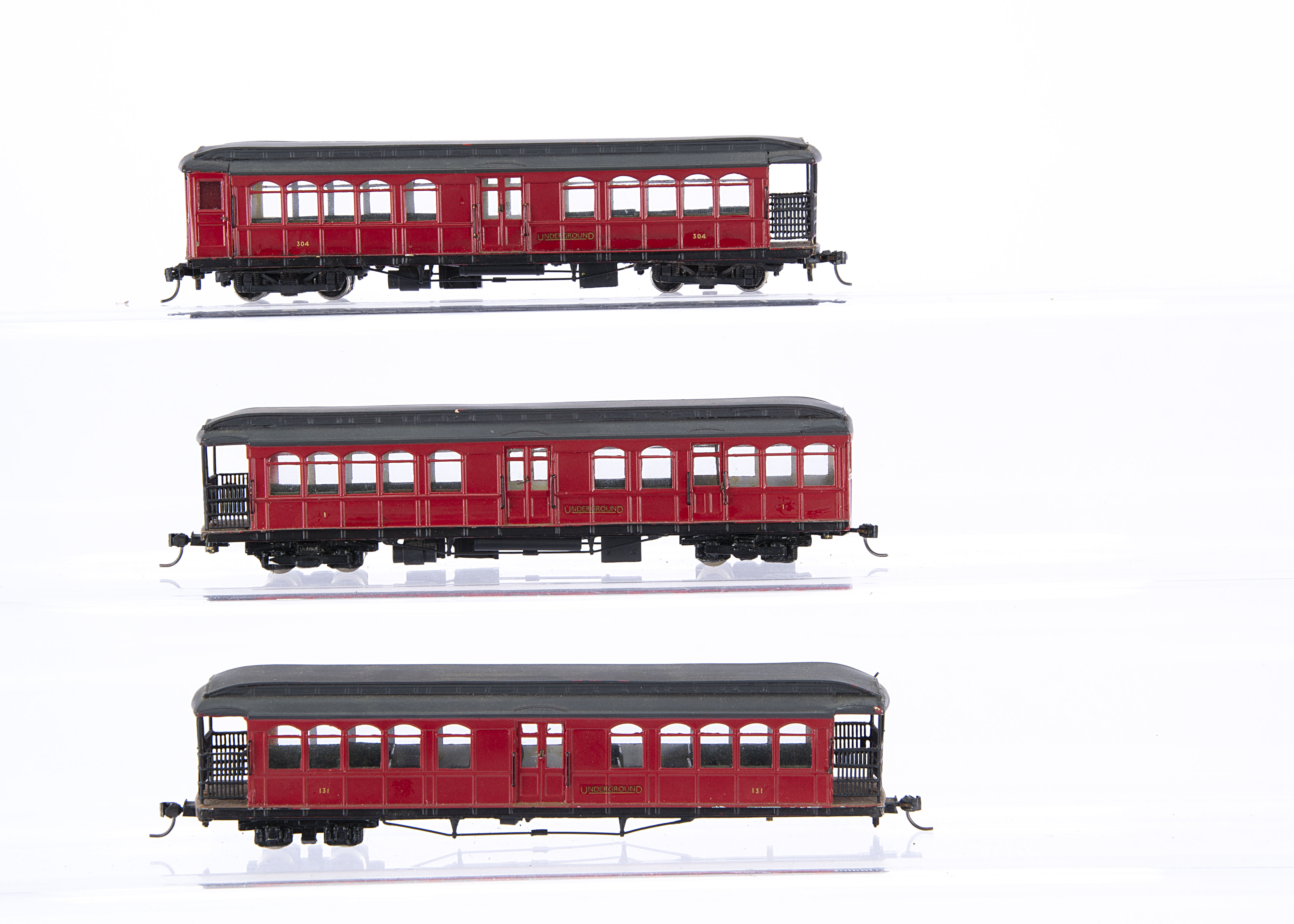 Street Level Models or similar Kitbuilt 00 Gauge London Underground Clerestory and Verandah maroon