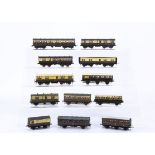 00 Gauge Kitbuilt GWR Coaches, chocolate and cream livery Kitbuilt Coaches by Ratio, Fourmil and