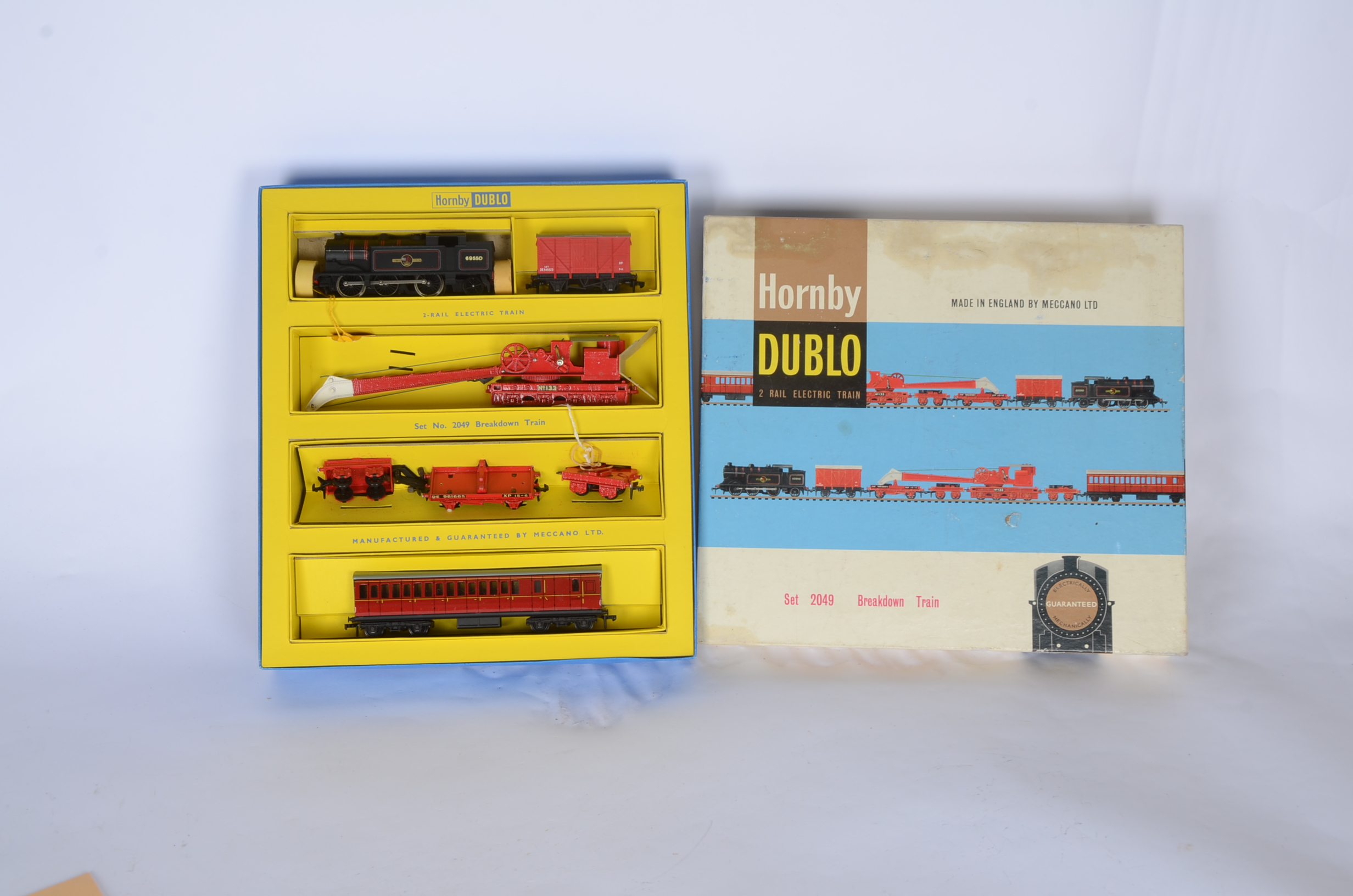 Hornby-Dublo 00 Gauge 2-Rail 2049 Breakdown set, comprising BR black 0-6-2 69550 Locomotive,