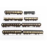 Kitbuilt 00 Gauge GWR chocolate and brown Coaches and Van, full length Clerestory Third/Brake and