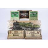 GWR Jigsaw Puzzles, a collection of complete examples all assembled with boxes and train themed,