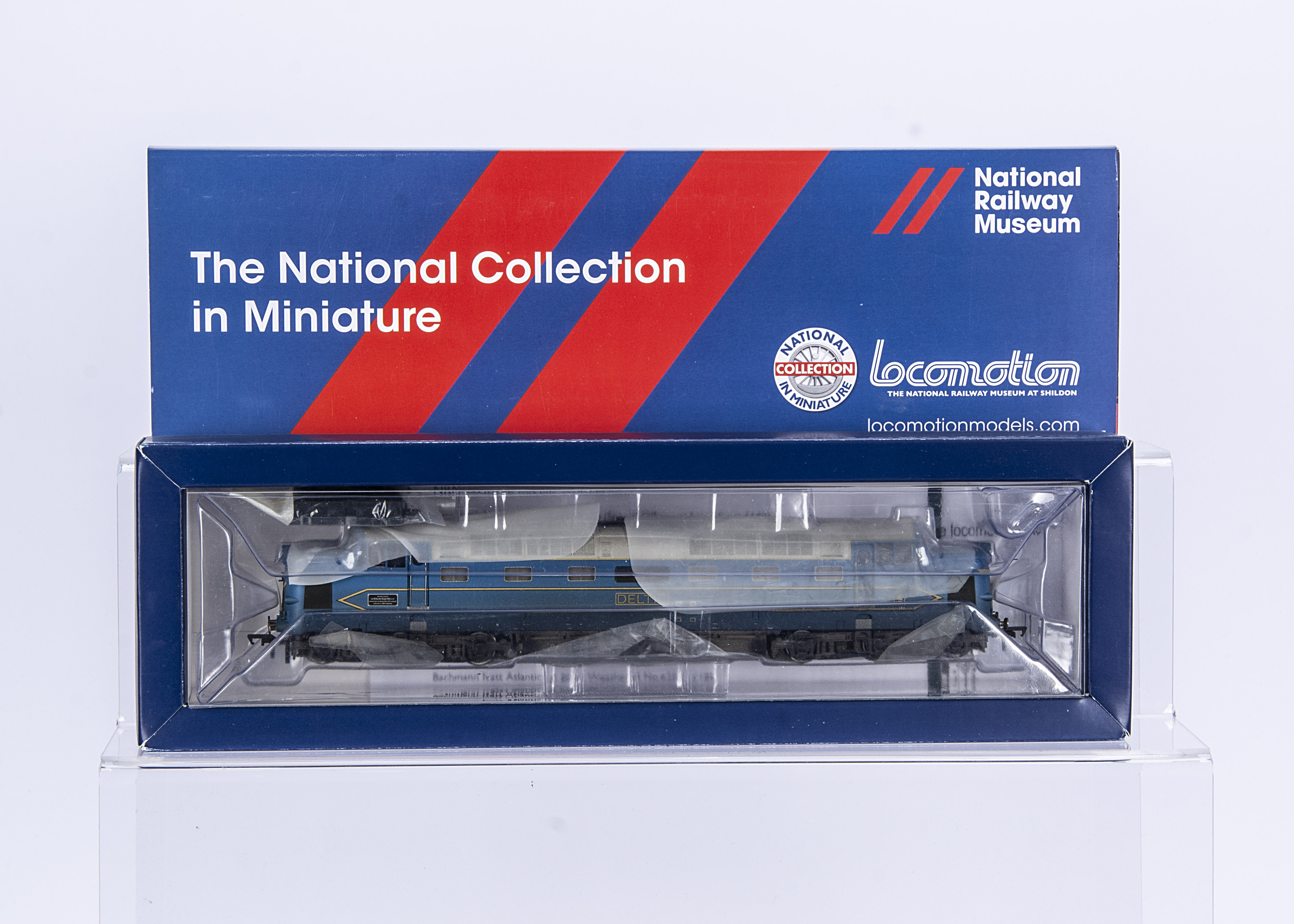 Bachmann National Railway Museum Collection 00 Gauge 32-522NRMA Deltic Prototype, in weathered blue,