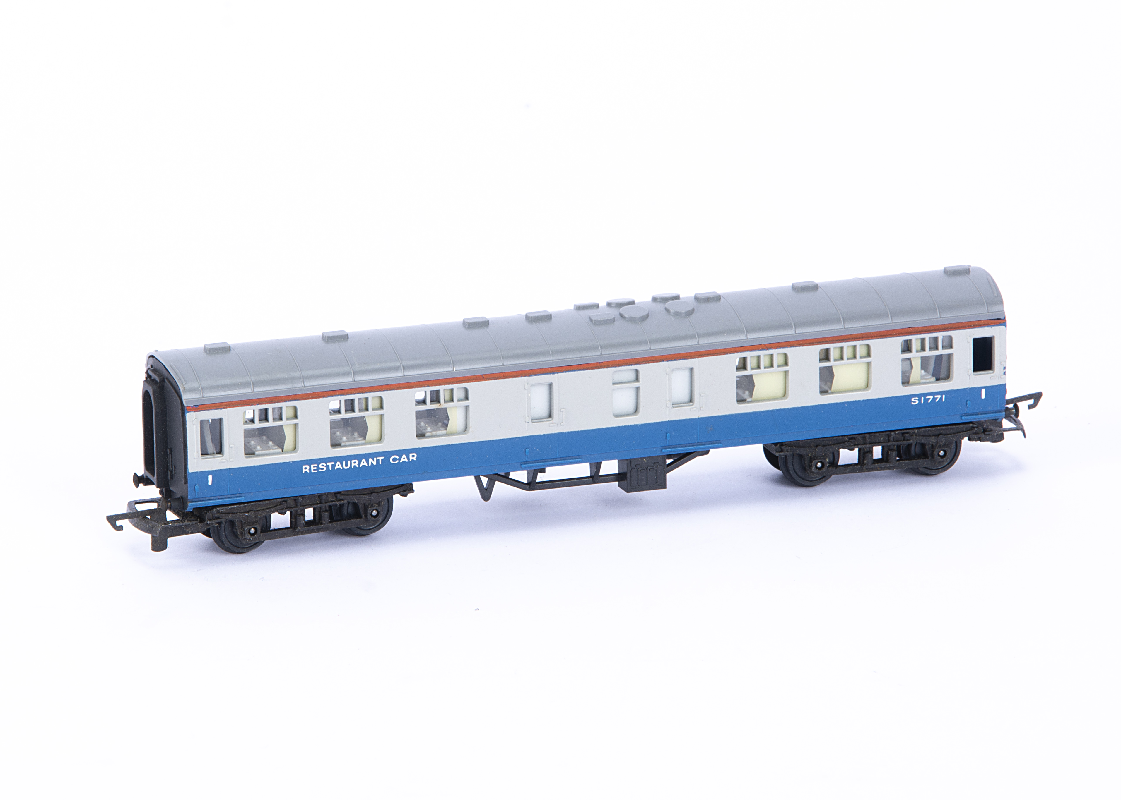 Rare Tri-ang TT Gauge T89 BR blue/grey Restaurant Car, in rare late issue original plain yellow box,