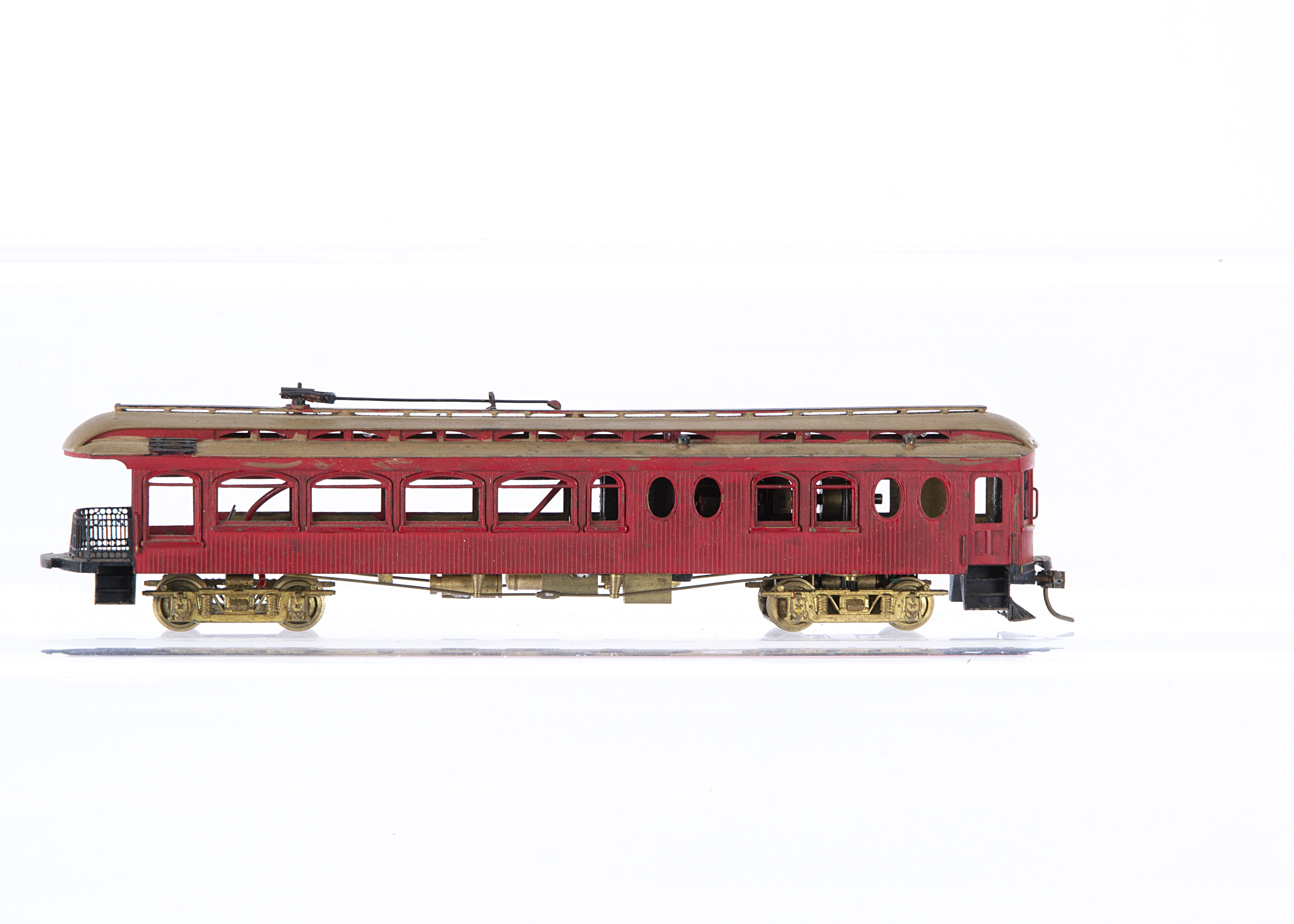 Kitbuilt 00 Gauge London Transport red American style brass Trolley Bus Tram Car, built to a very