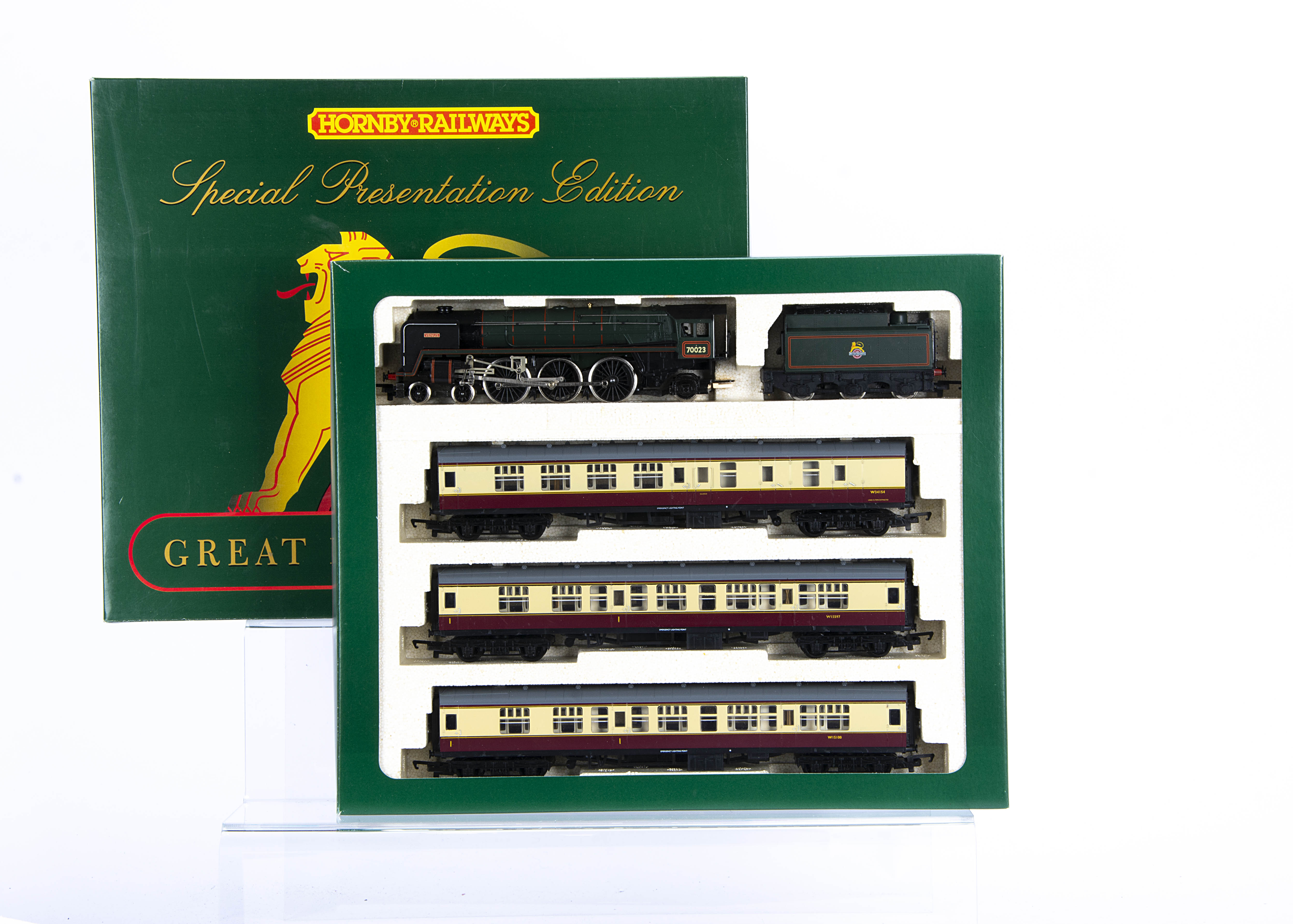 Hornby 00 Gauge Special Presentation Edition 'Great British Trains' Steam Locomotives packs,