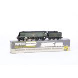 Wrenn 00 Gauge W2266AX BR green unrebuilt West Country Class 34092 'City of Wells', with