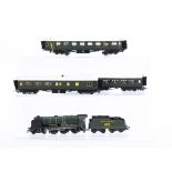 Bachmann 00 Gauge Lord Nelson Class Locomotive and kitbuilt SR green Maunsell Coaches, SR green