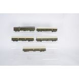 Rake of four Kitbuilt/scratchbuilt 00 Gauge Southern Railway green Coaches, comprising 3rd/1st,