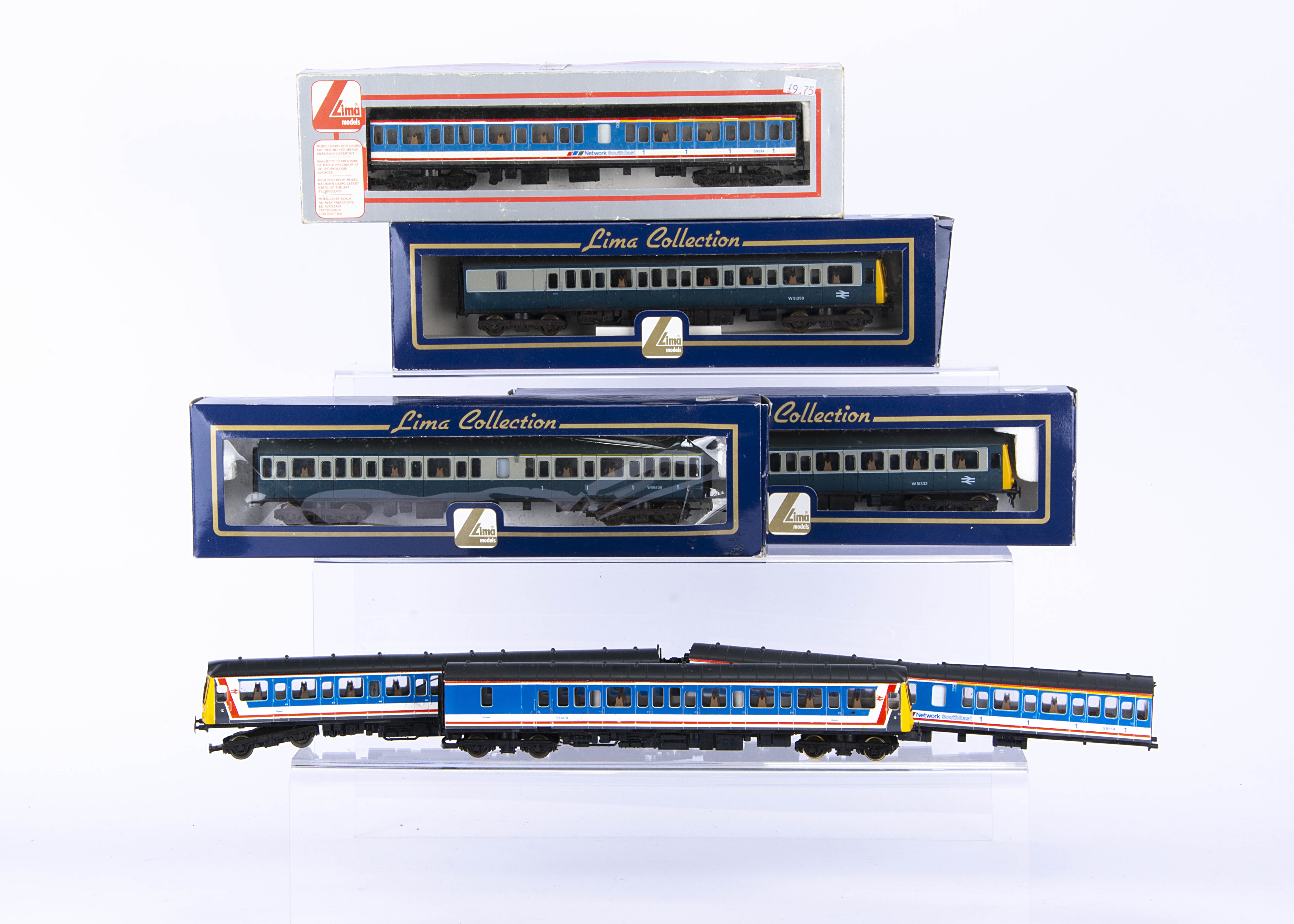 Lima 00 Gauge BR and Network South East Network SouthEast Class 117 4-Car DMU comprising Motor