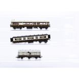 Kitbuilt 00 Gauge LNWR Steam Railcar Coach and Van, Railcar with motor bogie and additional pick