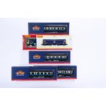 Hornby 00 Gauge BR Diesel and Bachmann BR Coaches, Hornby R3373 BR blue Class 71 71012 Electric