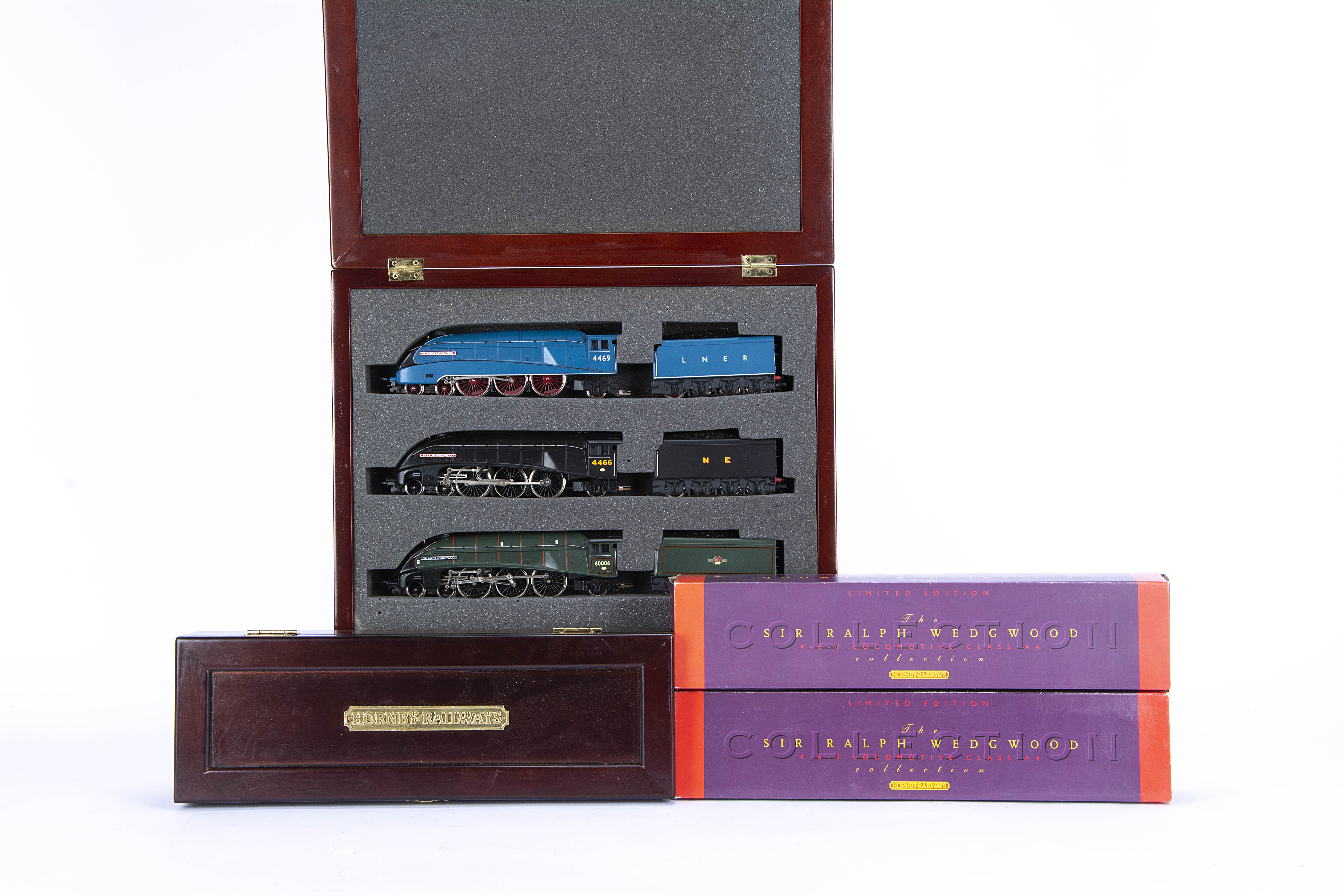 Hornby 00 Gauge LNER 'The Sir Ralph Wedgwood' set of three Class A4 Steam Locomotives and Tenders