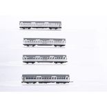 EFE 00 Gauge London Underground motorised 4-Car 1959-62 Metropolitan set, in LT silver, motor car