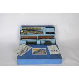 Hornby-Dublo 00 Gauge 3-Rail EDP2 Express Passenger Train set, comprising BR green 46232 'Duchess of