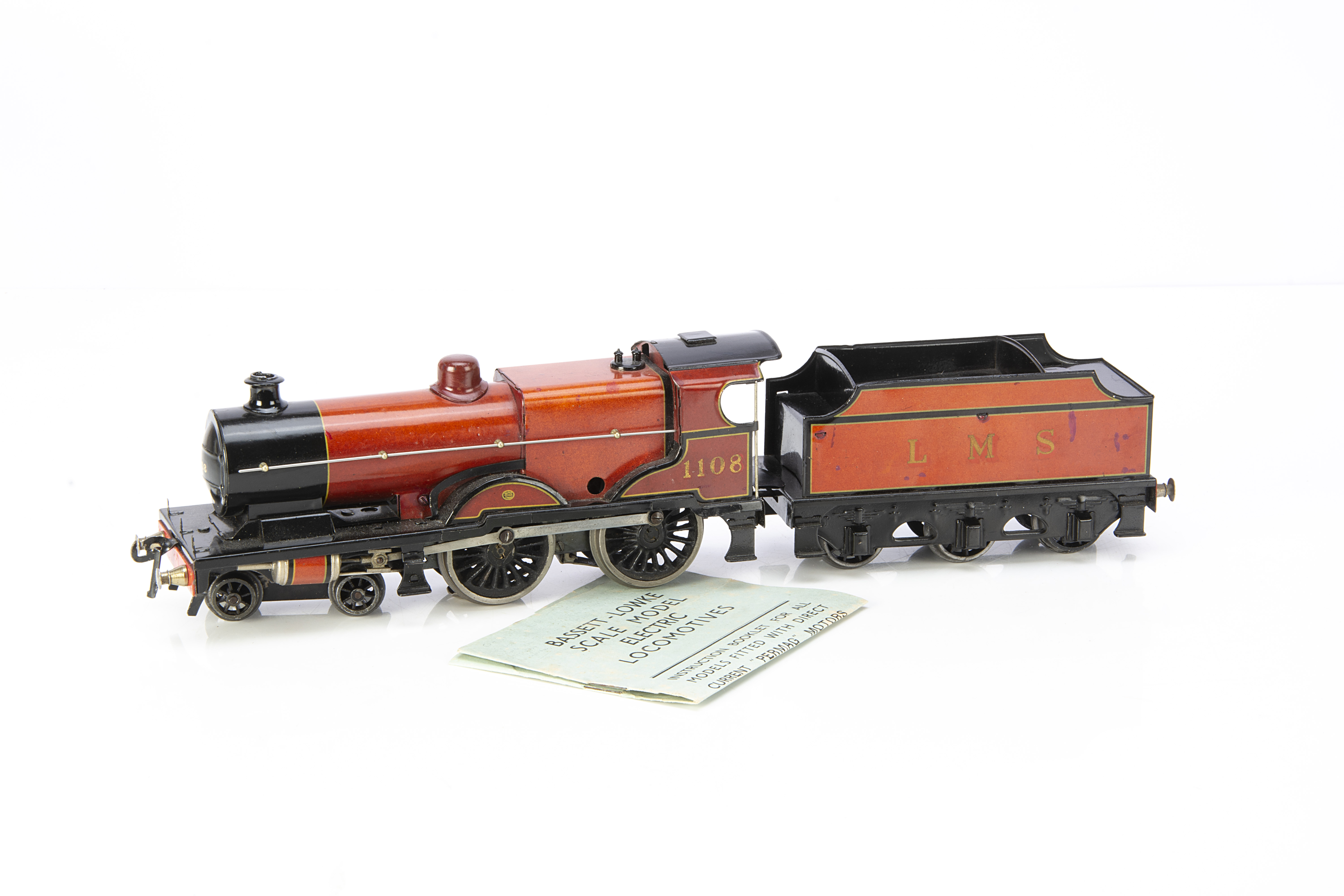 A Bassett-Lowke 0 Gauge electric LMS 'Compound' 4-4-0 Locomotive and Tender, ref 5302/0 in