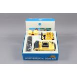 A Minolta Weathermatic 35DL Kit, with camera, sports finder, sports case, film case, strap,