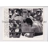 MUHAMMAD ALI V JOE BUGNER 1975 Two 10" X 8" wire Press photos of the fight in Kuala Lumpur 1/7/1975.