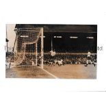 1961 CHARITY SHIELD / PRESS PHOTO A 10" X 6" b/w Press photo, with stamp and paper notation on the