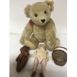 A Steiff bear the tag numbered 0165/38 an Early 20