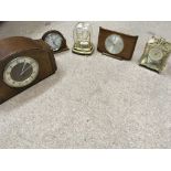 A collection of clocks, not seen working - NO RESE