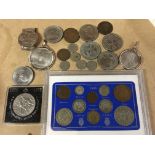 A collection of coinage including a 1939 proof set