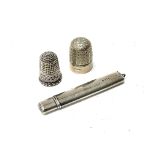 2 hallmarked silver thimbles plus a hallmarked sil