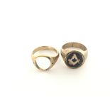 2 9ct Gold rings including a Masonic one. Approxim