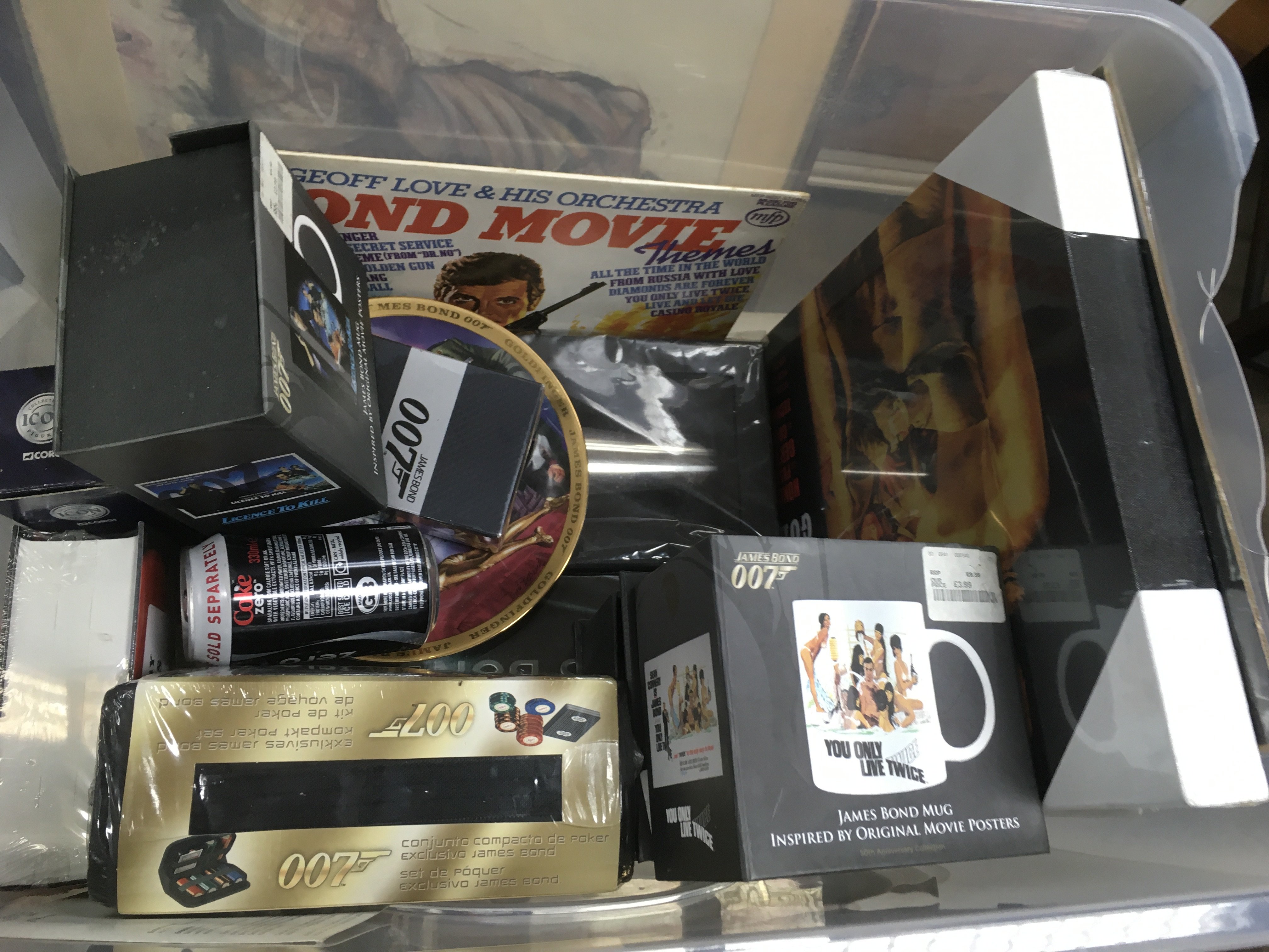 A collection of James Bond related items comprisin - Image 3 of 6