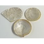4 carved albalone shells 2 with lace work decorati