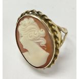 A 9ct gold cameo ring, the approximate ring size i