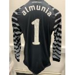 Arsenal 2011/2012 Match Issued Goalkeepers Football Shirt: Black and grey long sleeve shirt made