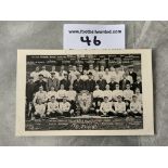 Fulham 1908/1909 Football Team Postcard: Excellent condition with no writing to rear.