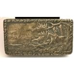 A heavy Georgian snuff box with hunting scene to l