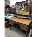 A Quality Oak dressing table with a Bevelled edge