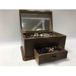 Wooden jewellery cabinet box containing large qty