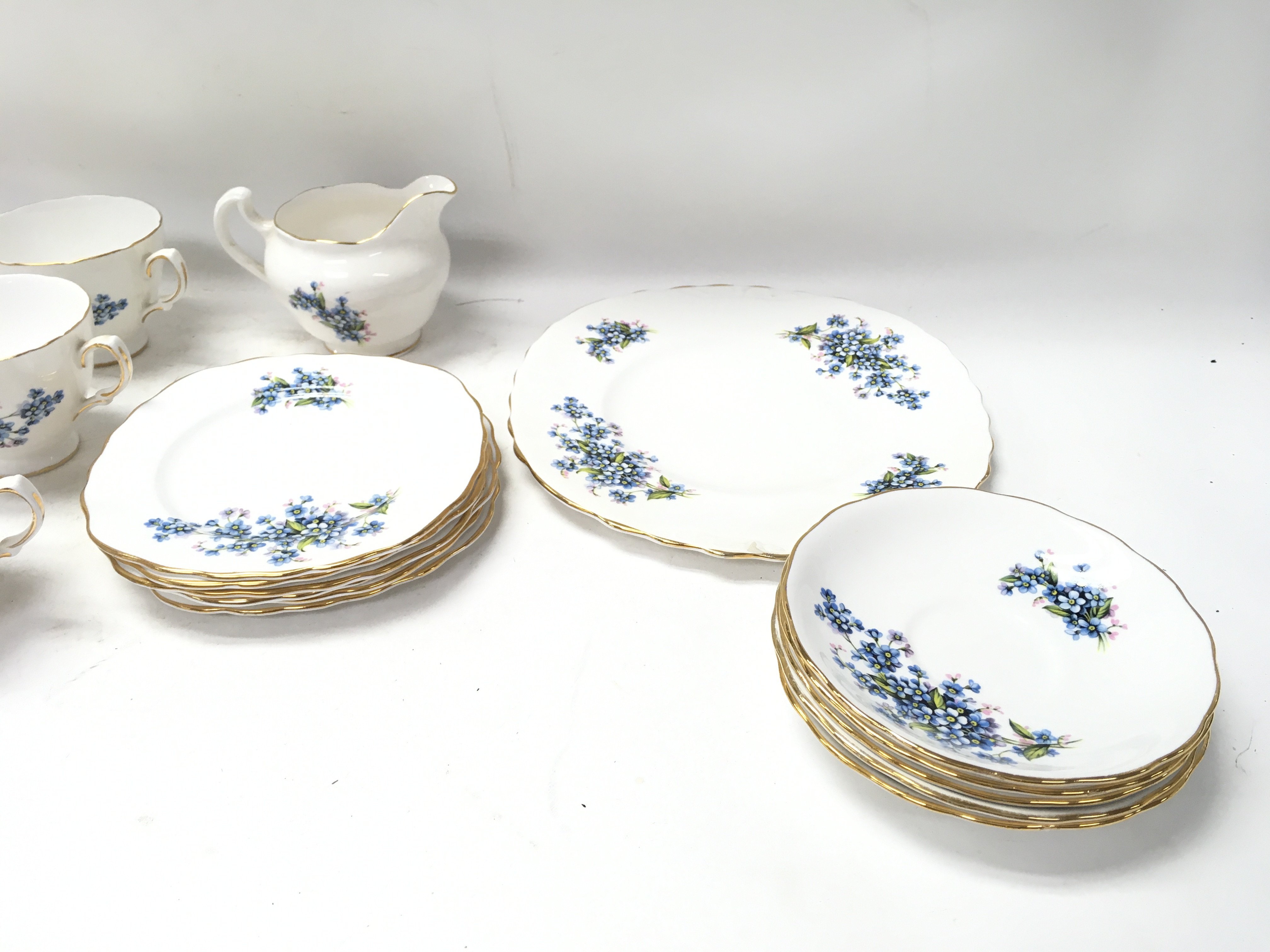 Fine China part tea set with Royal Vale pattern. - Image 3 of 3