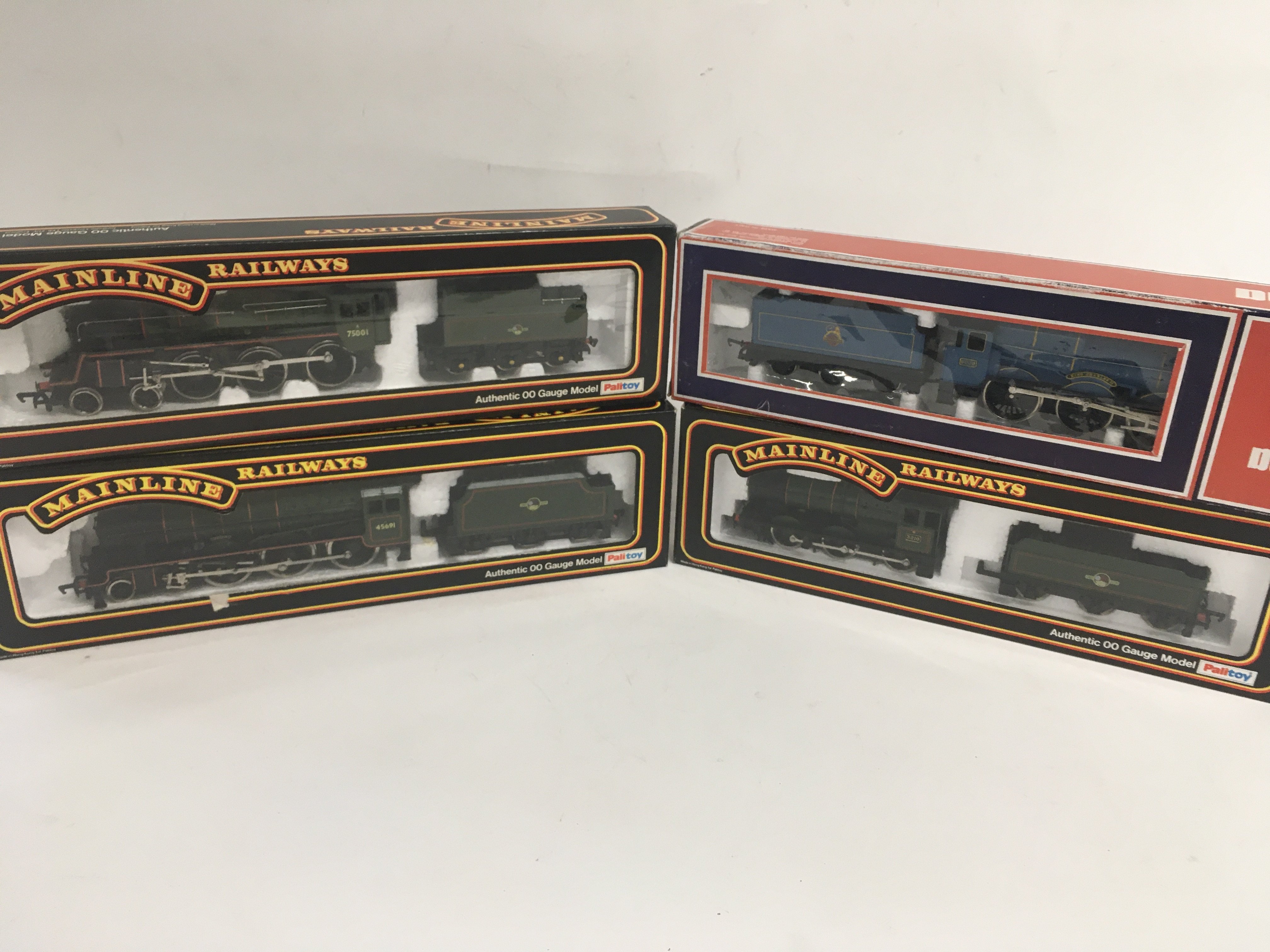 3 X Boxed Palitoy Mainline 00 Gauge Locomotives an