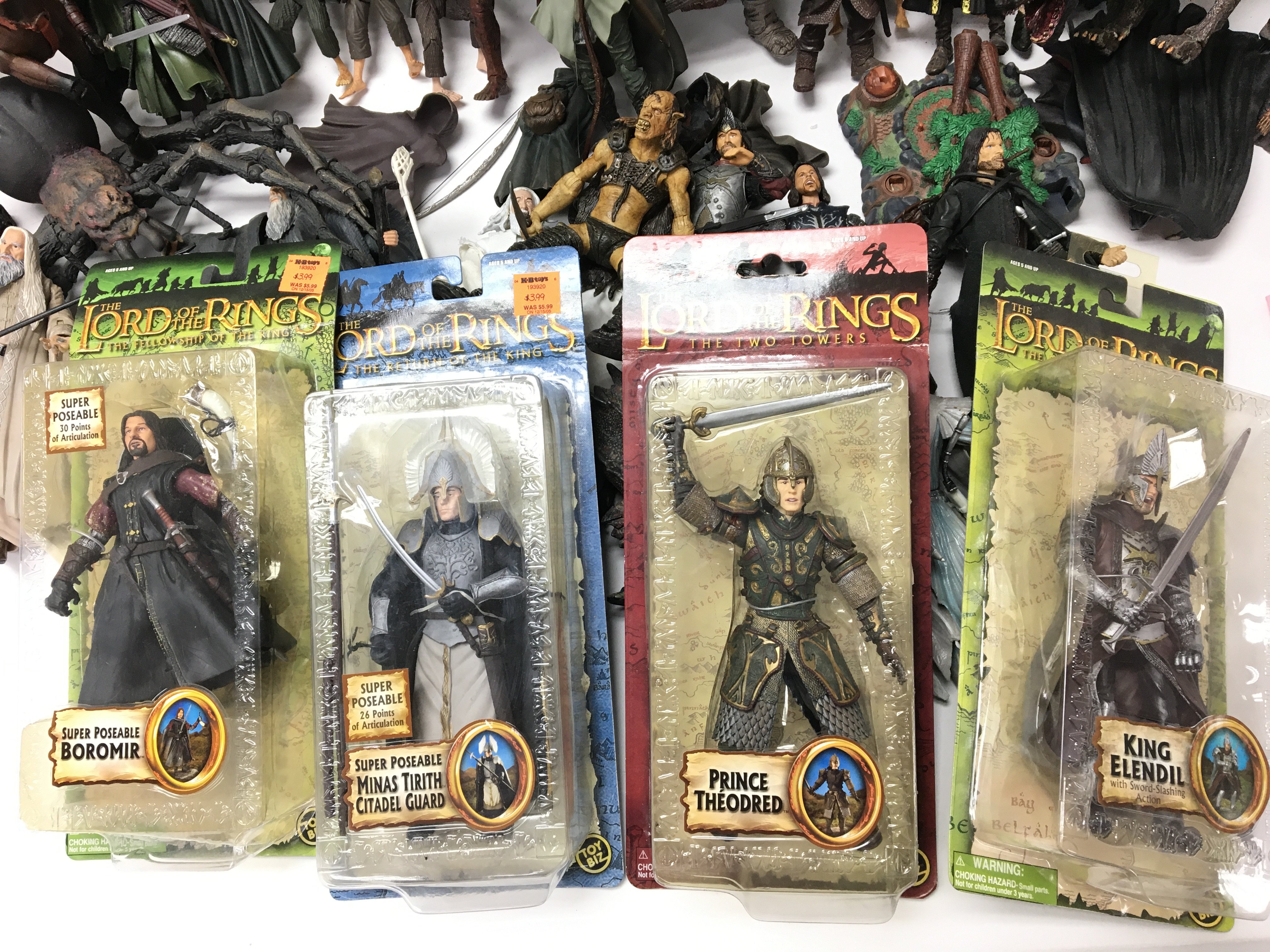 A Collection of Lord of the Rings Figures some box - Image 3 of 3