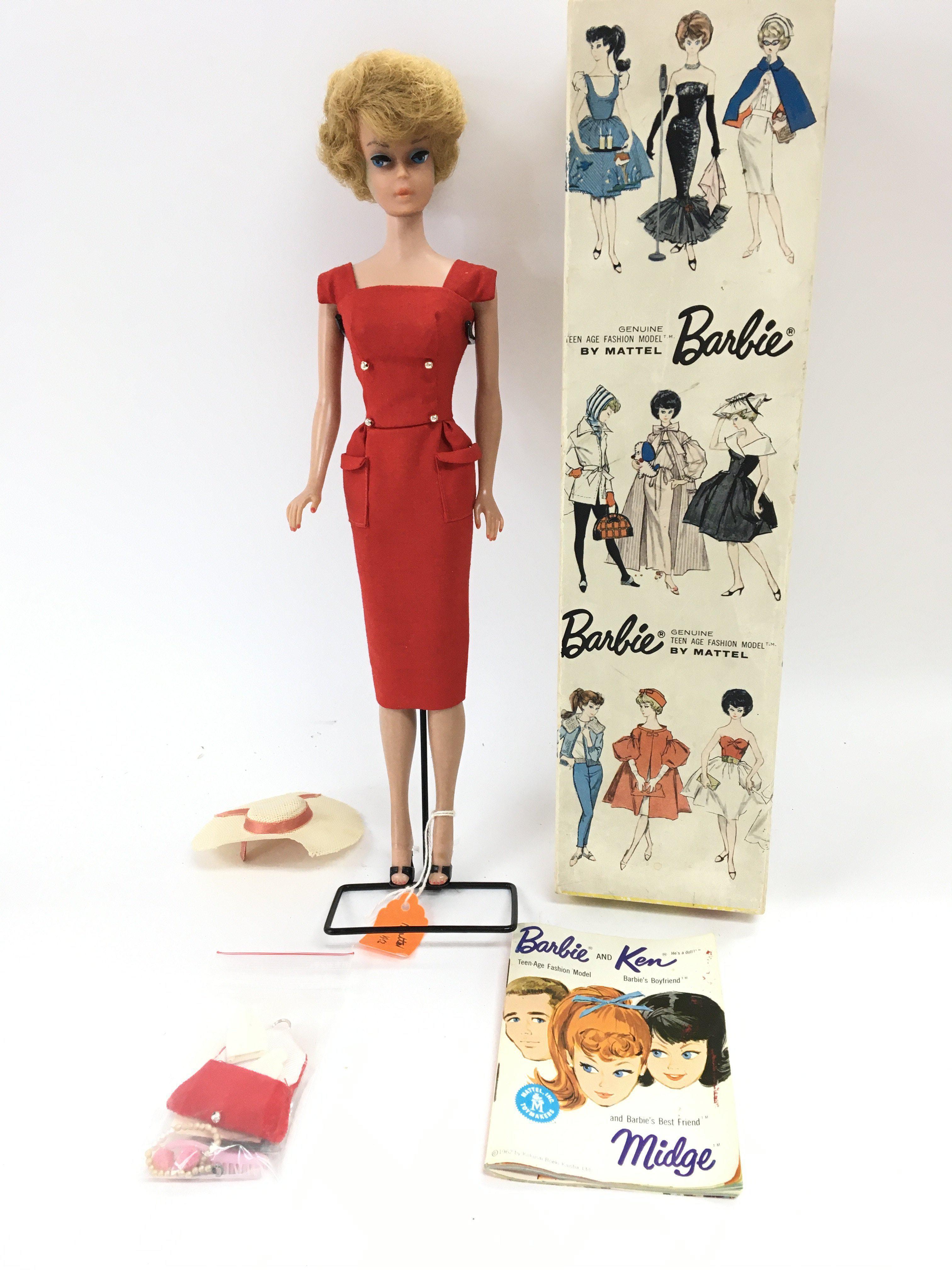 A Boxed Vintage Barbie From 1962 #850 Ash Blonde.