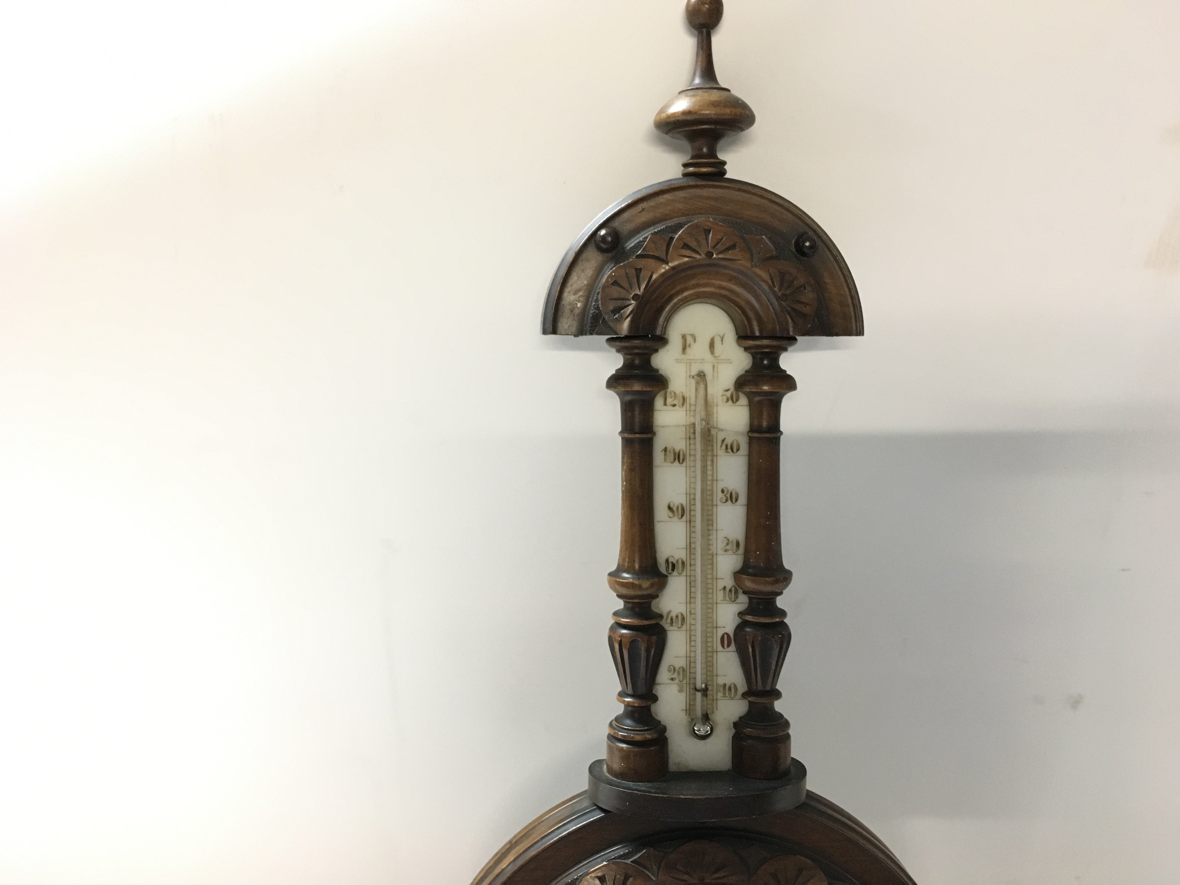 No Reserve: Antique barometer-thermometer in carve - Image 3 of 5