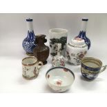 A collection of Chinese porcelain comprising a pai