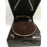 A vintage Columbia No112A gramophone.