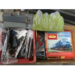 A Triang Hornby Blue Pullman train set and accesso