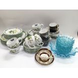 A set of Royal Worcester dinner and tea ware in 'H