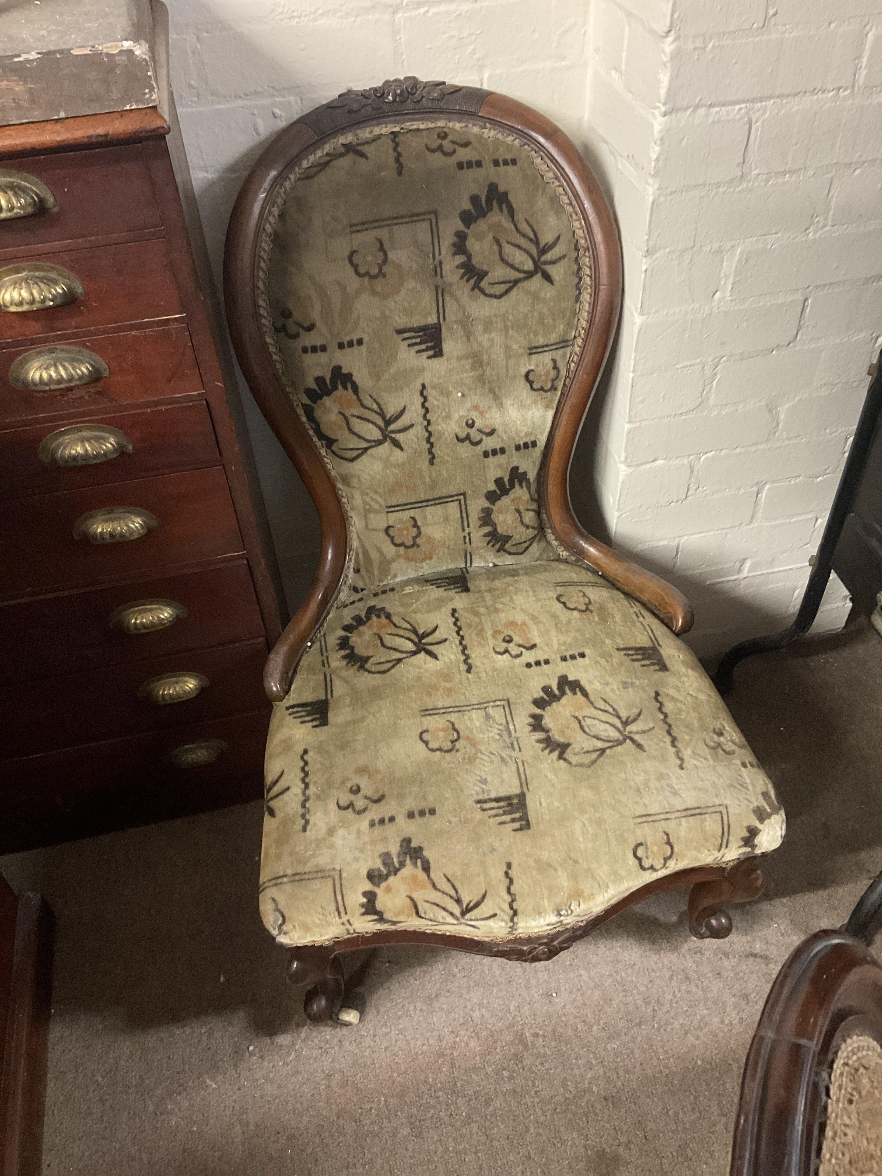 A Victorian open armchair together with a Spoon ba - Image 2 of 2