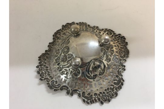 Hallmarked vintage silver dish. - Image 3 of 3